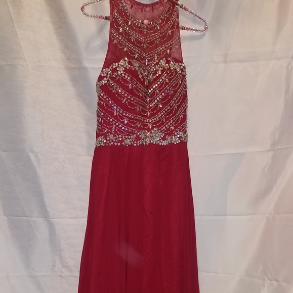 Prom/Pageant/Formal Gown - Picture 1 of 6